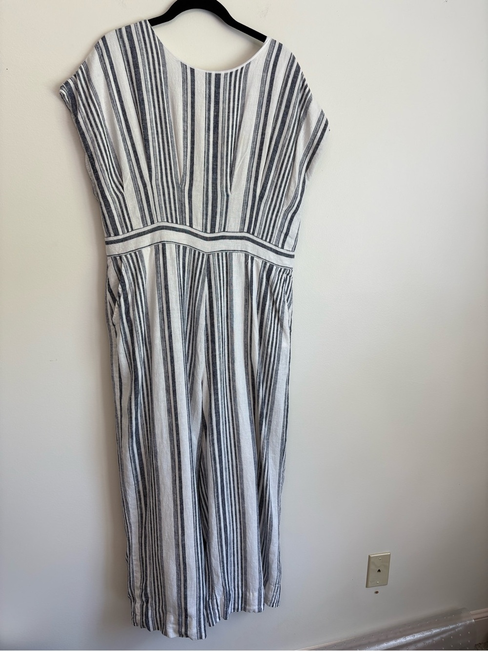 Gibson Latimer Striped Sleeveless Wide-Leg Linen Jumpsuit in Cream and Navy Sz L - Picture 12 of 13